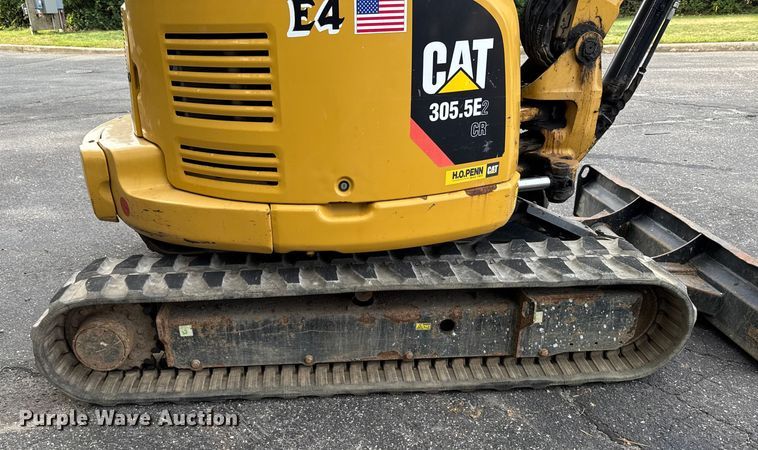 image for item EV4012 2017 Caterpillar 305.5E2 mini excavator