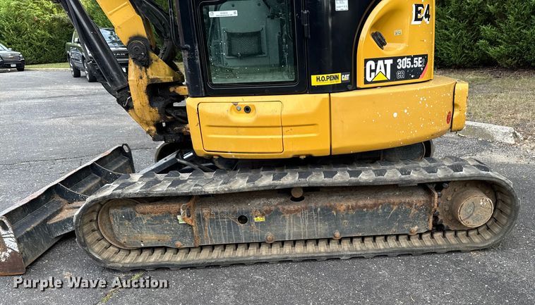 image for item EV4012 2017 Caterpillar 305.5E2 mini excavator
