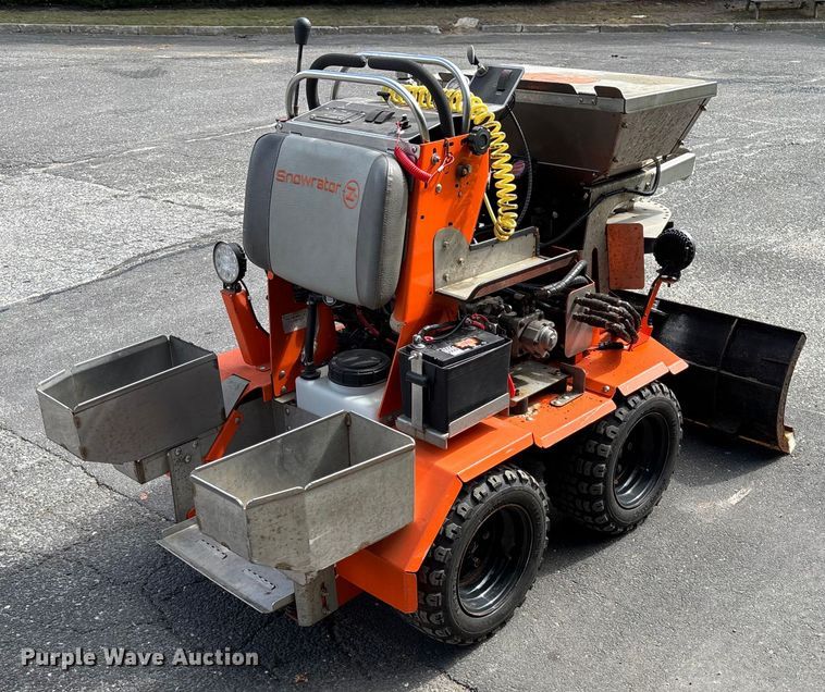 image for item EV4015 Zx4 Snowrator snow pusher