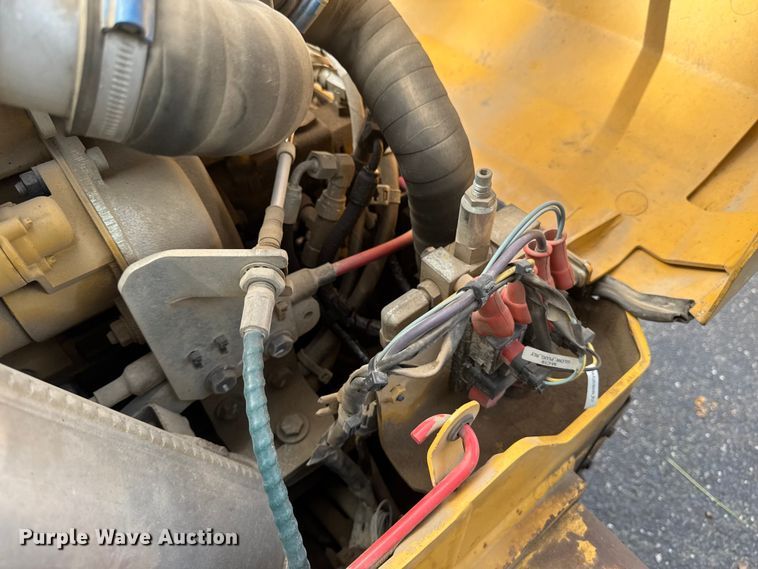 image for item EV4018 2019 Caterpillar CB1.8 double drum vibratory roller