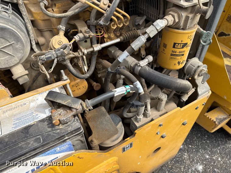 image for item EV4018 2019 Caterpillar CB1.8 double drum vibratory roller