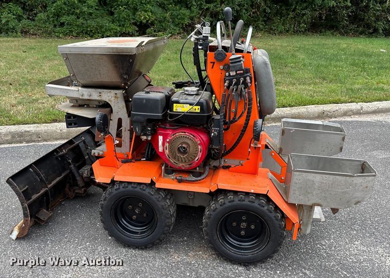 image for item EV4020 Zx4 Snowrator snow pusher