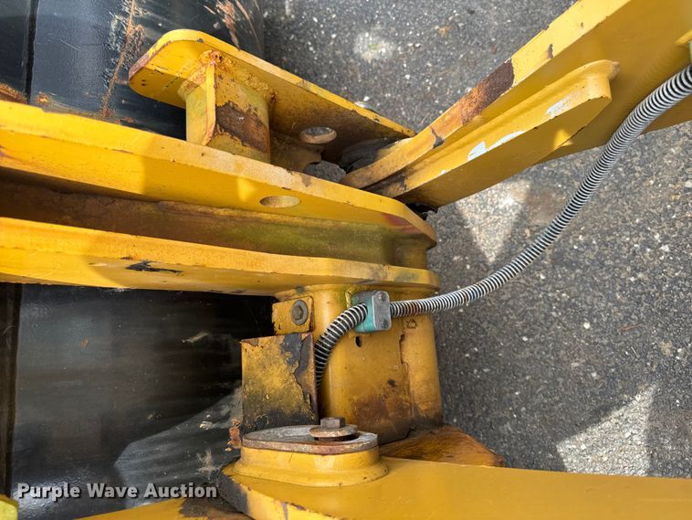 image for item EV4022 2016 Caterpillar 918M wheel loader