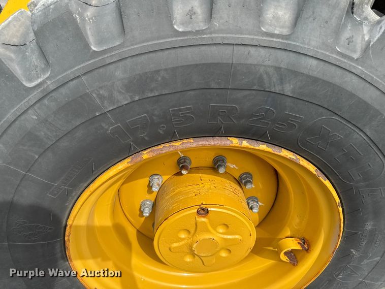 image for item EV4022 2016 Caterpillar 918M wheel loader