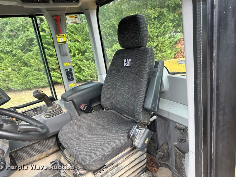 image for item EV4028 2017 Caterpillar 926M wheel loader