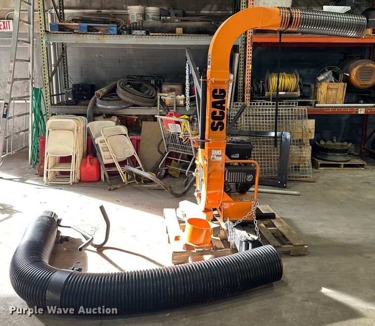 image for item EV4031 Scag TLS20-18BV leaf vacuum