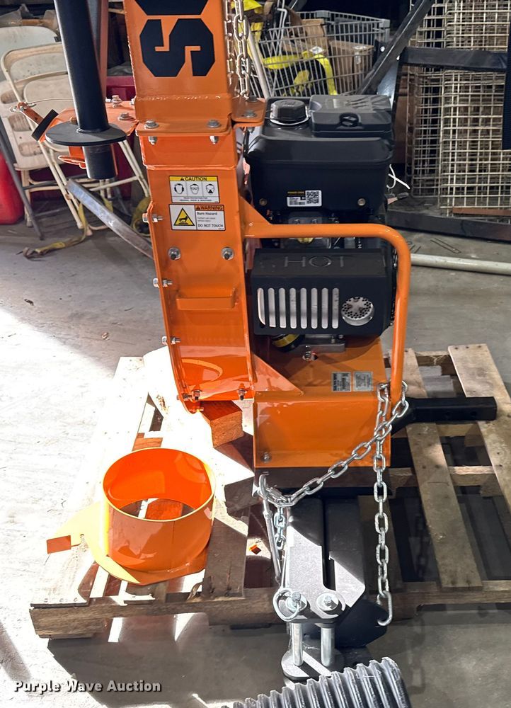 image for item EV4031 Scag TLS20-18BV leaf vacuum