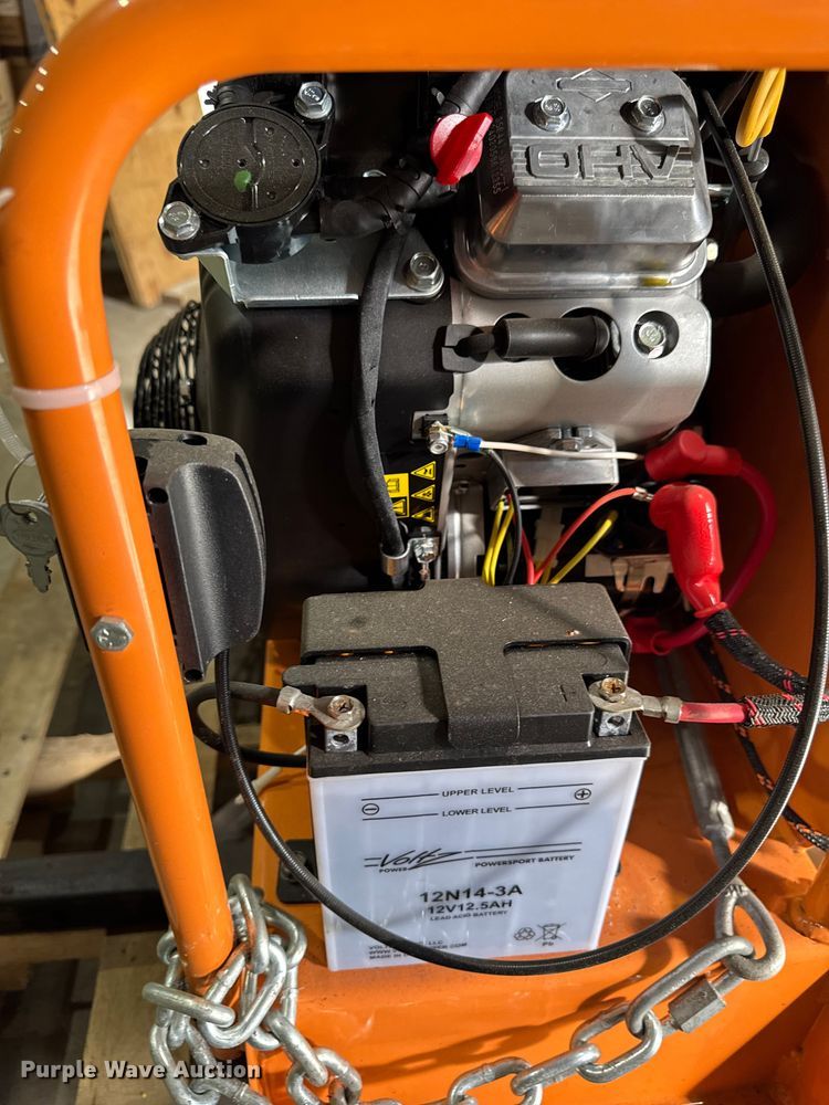 image for item EV4031 Scag TLS20-18BV leaf vacuum