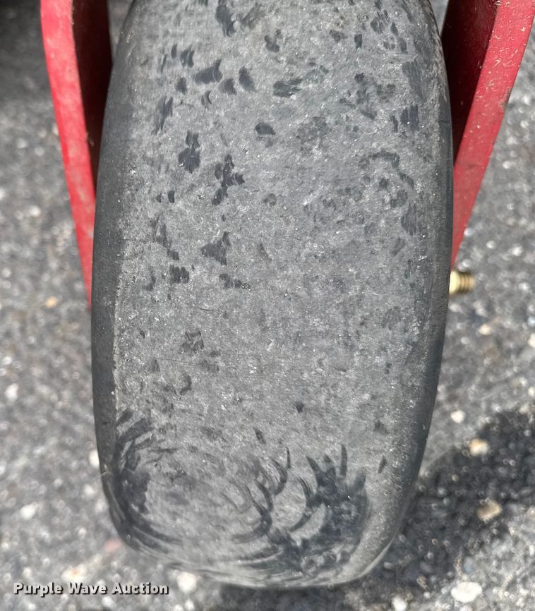 image for item EV4035 Exmark VSC730GKA48400 ZTR lawn mower