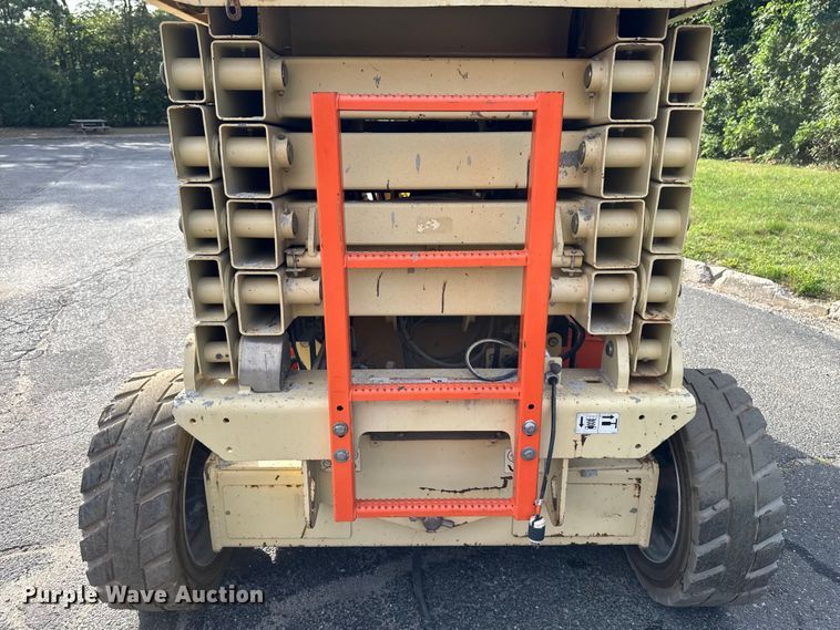 image for item EV4037 2009 JLG 4069LE scissor lift