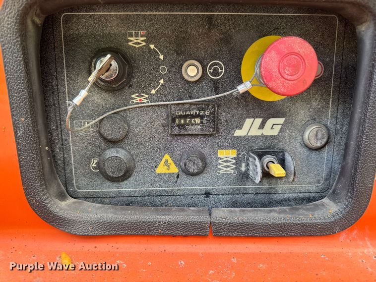 image for item EV4037 2009 JLG 4069LE scissor lift