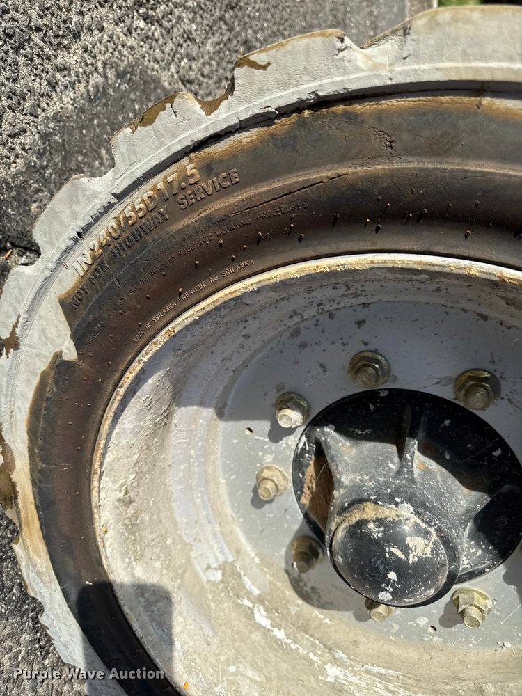 image for item EV4037 2009 JLG 4069LE scissor lift