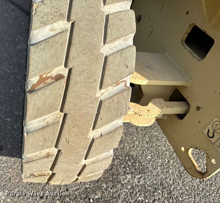 image for item EV4037 2009 JLG 4069LE scissor lift