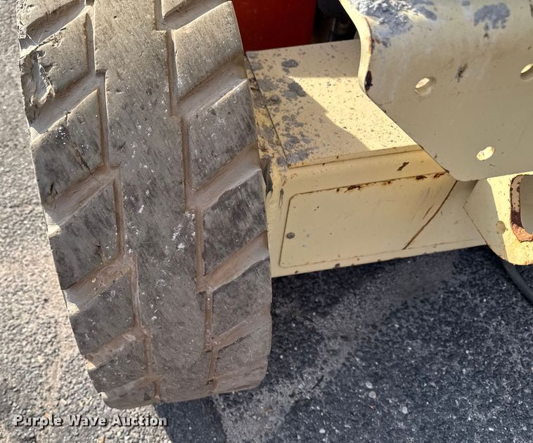 image for item EV4037 2009 JLG 4069LE scissor lift