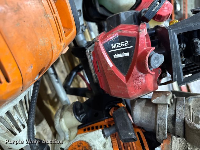 image for item EV4040 (12) string trimmers