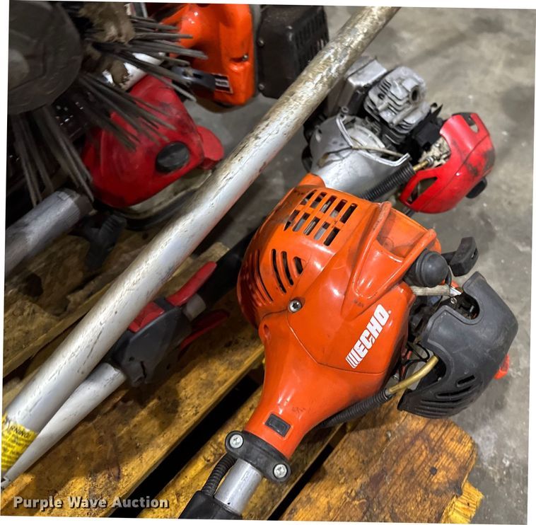 image for item EV4040 (12) string trimmers