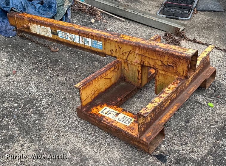 image for item EV4042 Contex cranes forklift jib