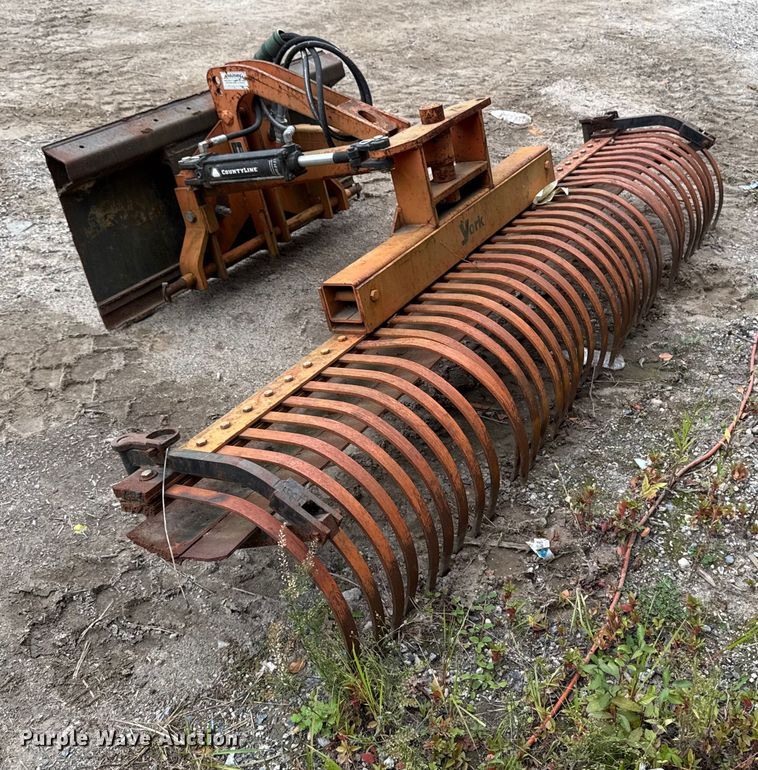 image for item EV4043 York R1 skid steer rake