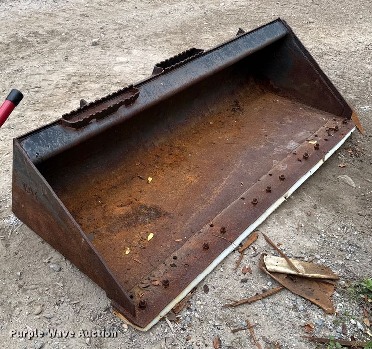 image for item EV4045 CAT 279-5372 skid steer bucket