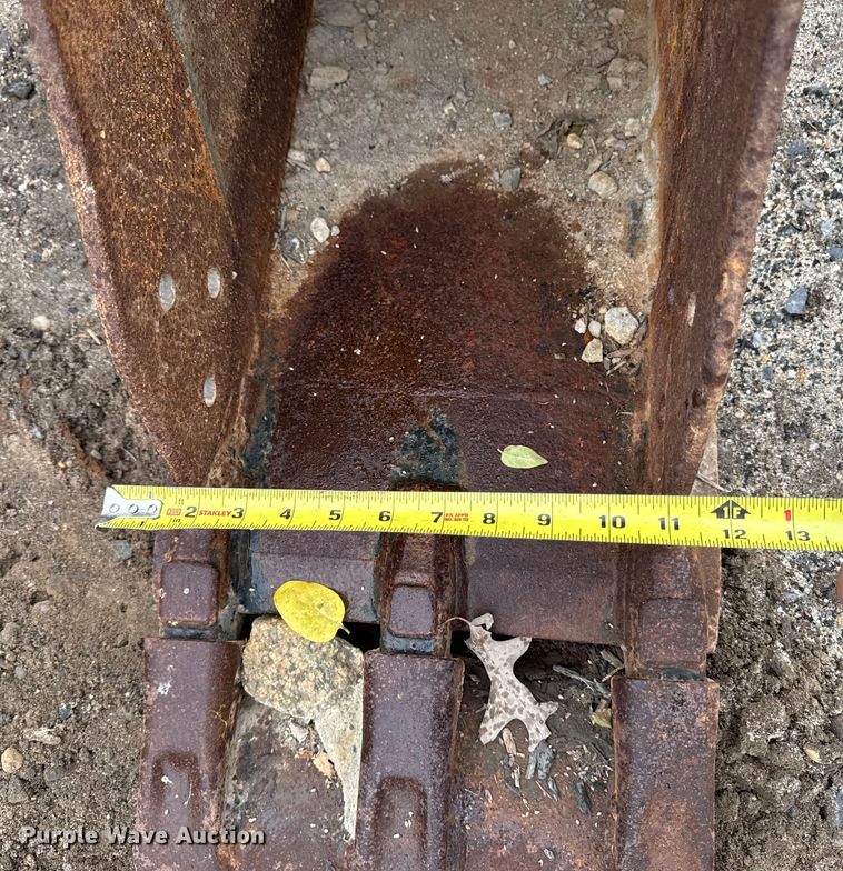 image for item EV4049 CAT 464-9914 excavator bucket