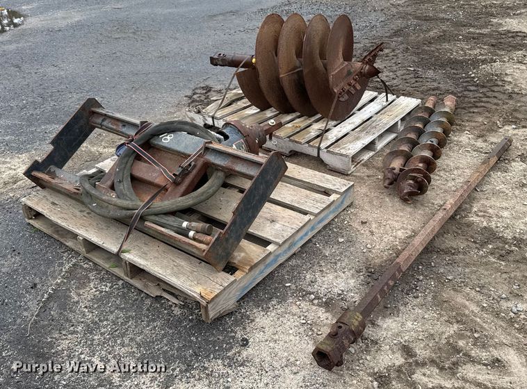 image for item EV4050 John Deere PA30 skid steer auger