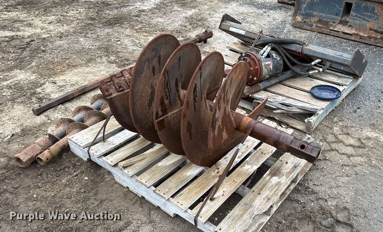 image for item EV4050 John Deere PA30 skid steer auger