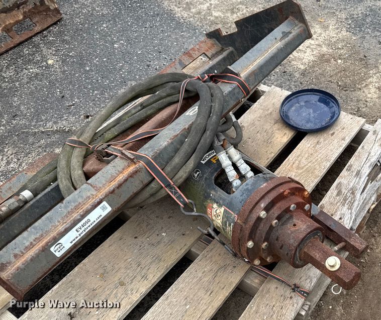 image for item EV4050 John Deere PA30 skid steer auger