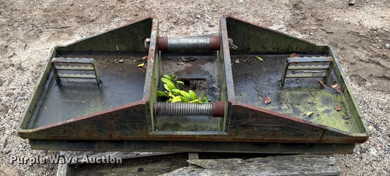 image for item EV4051 Skid steer hammer bracket