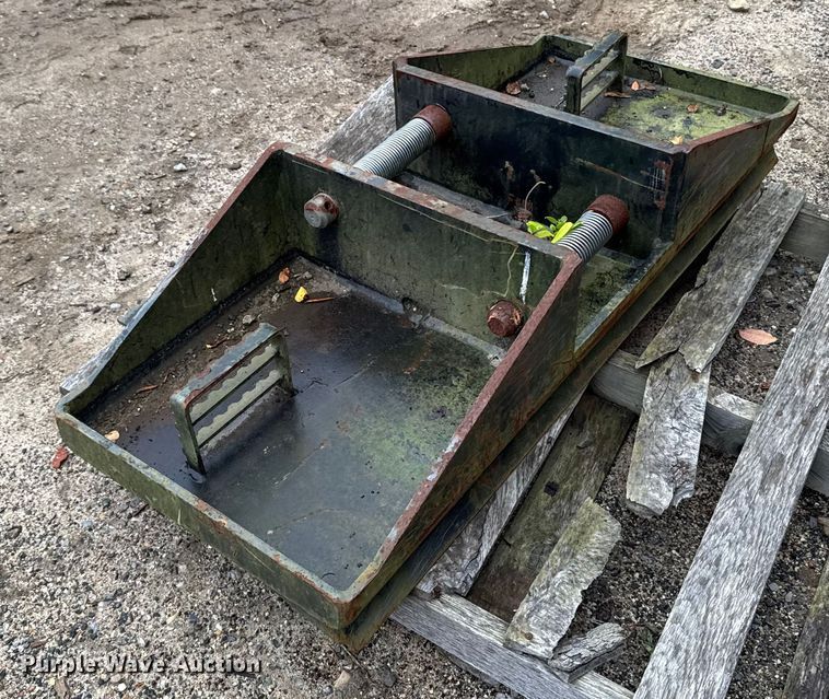 image for item EV4051 Skid steer hammer bracket