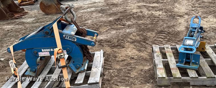 image for item EV4053 (2) excavator clamps