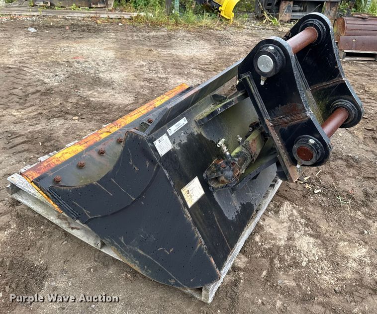 image for item EV4054 Diesel Equipment excavator bucket