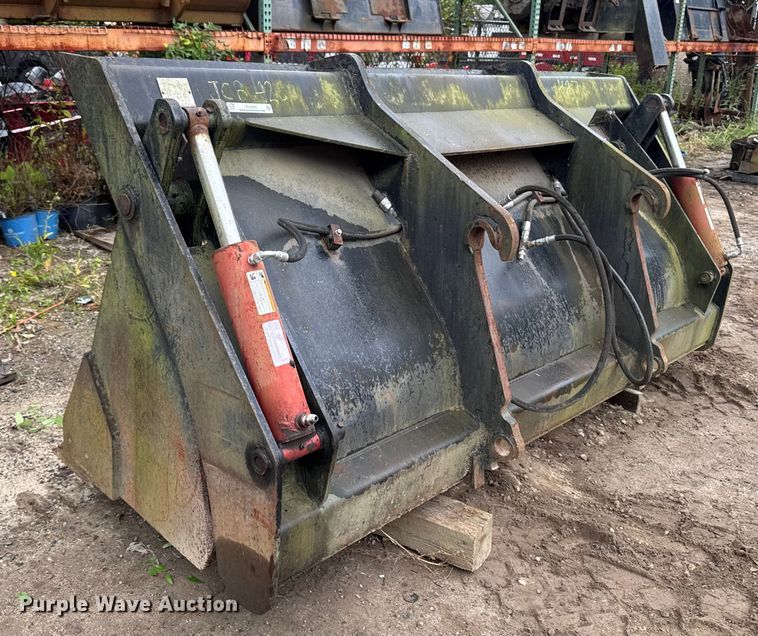 image for item EV4055 Wheel loader four-in-one bucket  
