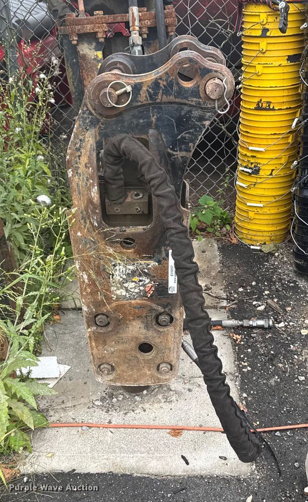 image for item EV4057 Caterpillar H65E breaker