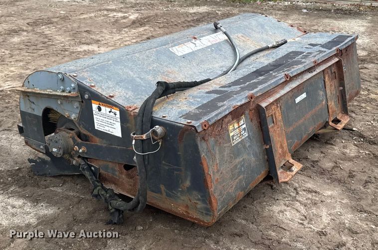 image for item EV4058 2015 Bobcat 84 sweeper skid steer sweeper