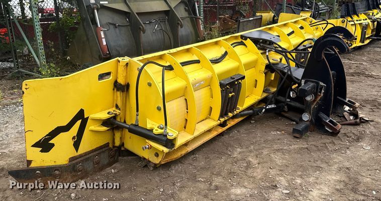 image for item EV4061 Snow wolf Quatro Plow HD QPHD-170 wheel loader snow pusher