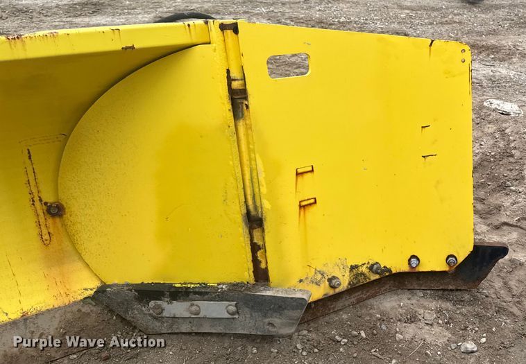 image for item EV4061 Snow wolf Quatro Plow HD QPHD-170 wheel loader snow pusher