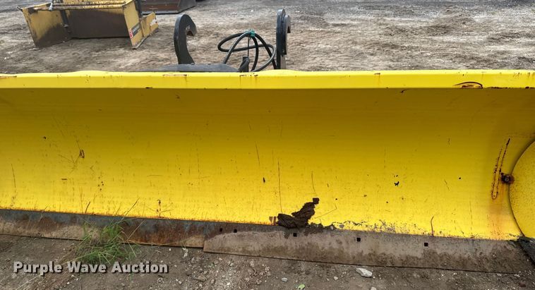 image for item EV4061 Snow wolf Quatro Plow HD QPHD-170 wheel loader snow pusher