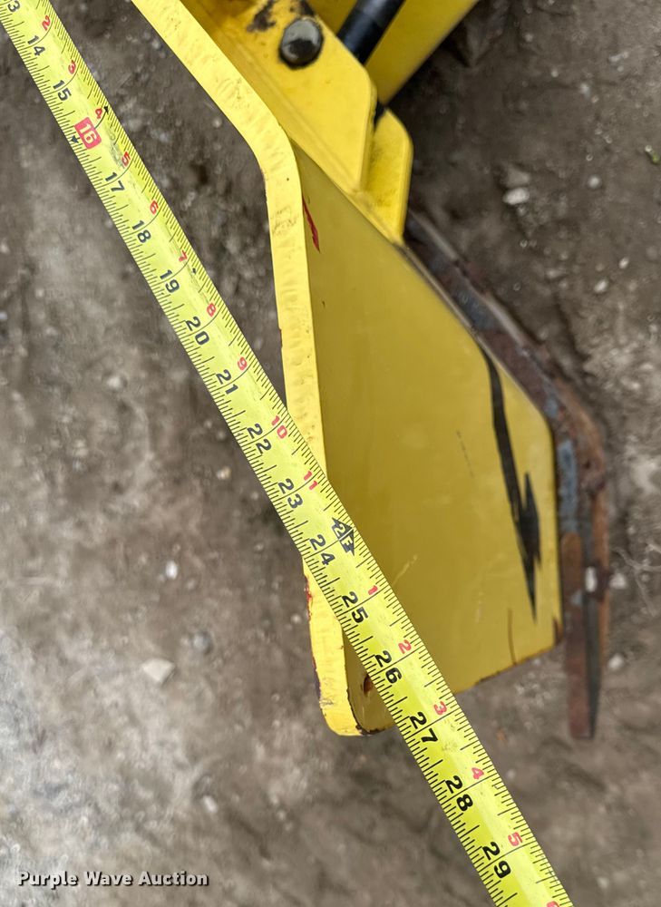 image for item EV4061 Snow wolf Quatro Plow HD QPHD-170 wheel loader snow pusher