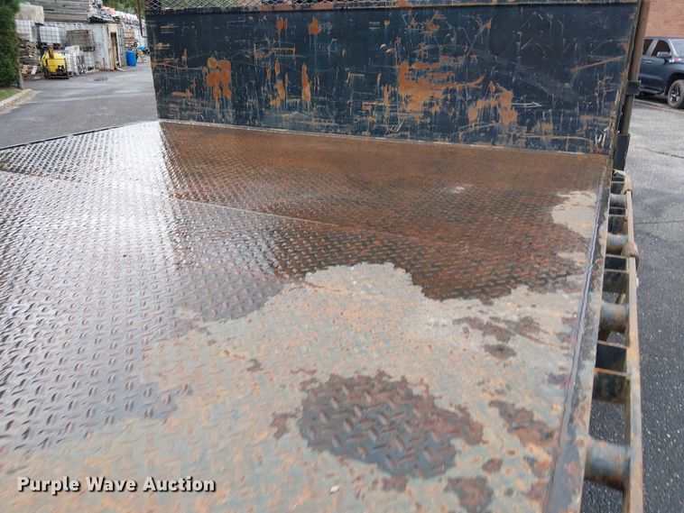 image for item EV4064 2012 Peterbilt 365 crane truck