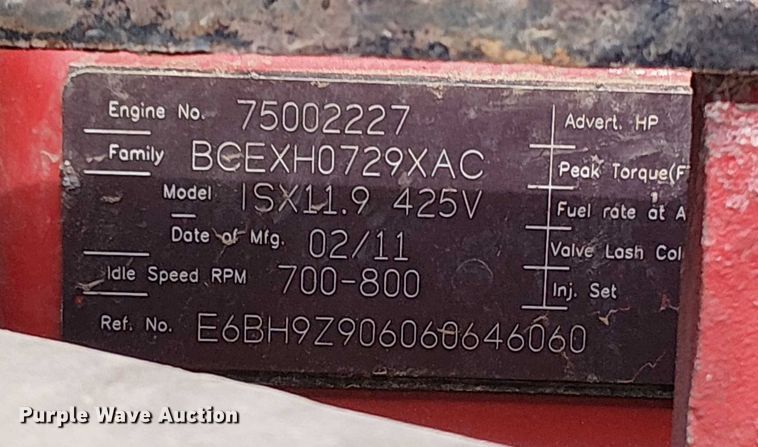 image for item EV4064 2012 Peterbilt 365 crane truck