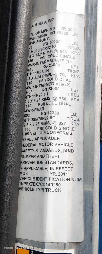 image for item EV4064 2012 Peterbilt 365 crane truck