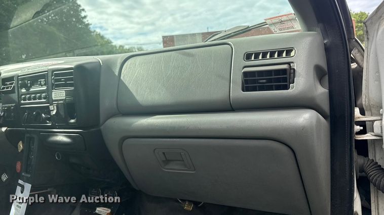 image for item EV4065 2008 Ford F750 bucket truck