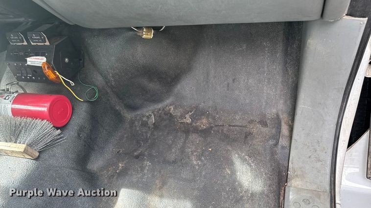 image for item EV4065 2008 Ford F750 bucket truck