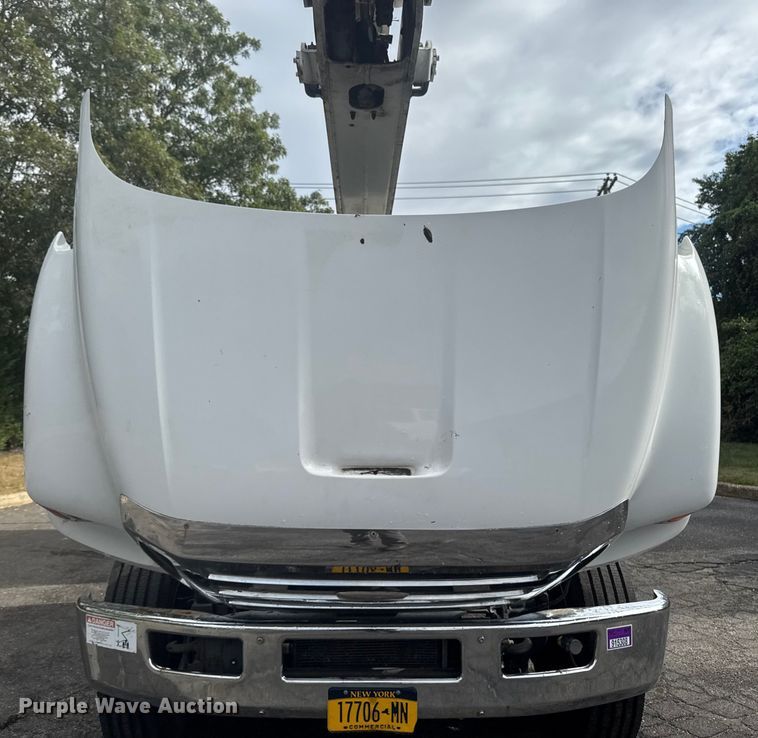 image for item EV4065 2008 Ford F750 bucket truck