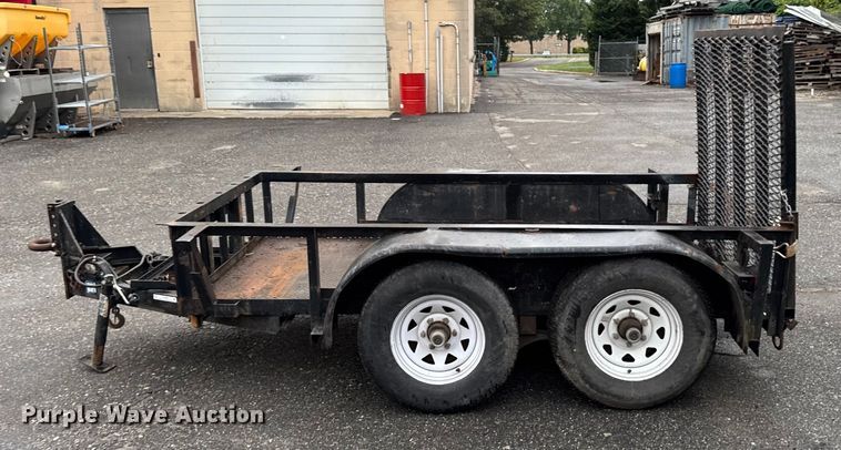 image for item EV4067 2001 Ringo utility trailer