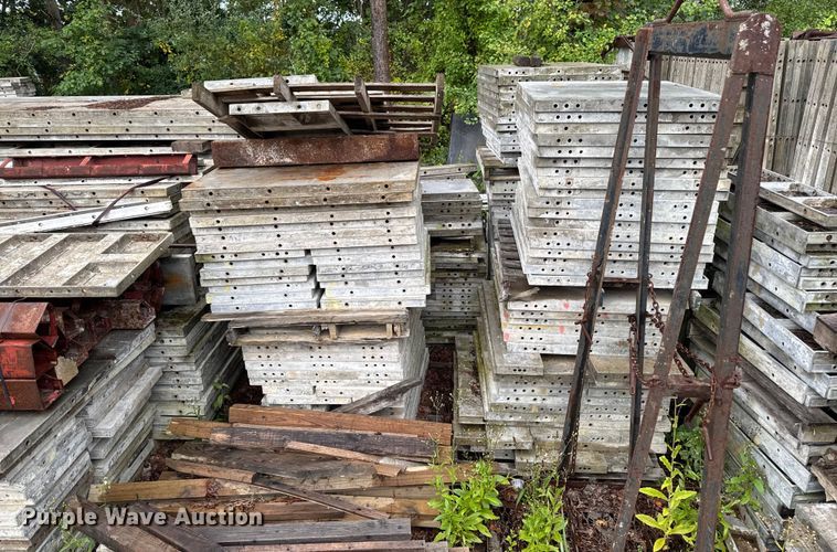 image for item EV4068 Concrete equipment