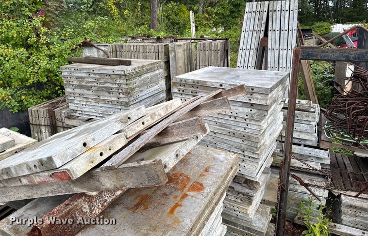 image for item EV4068 Concrete equipment