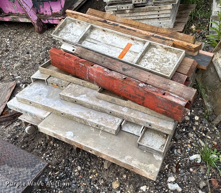 image for item EV4068 Concrete equipment