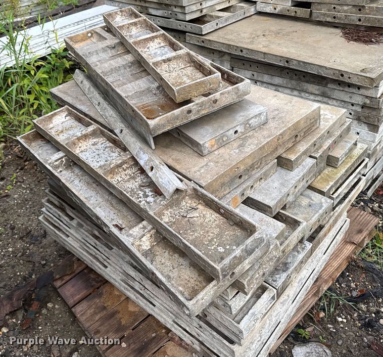 image for item EV4068 Concrete equipment