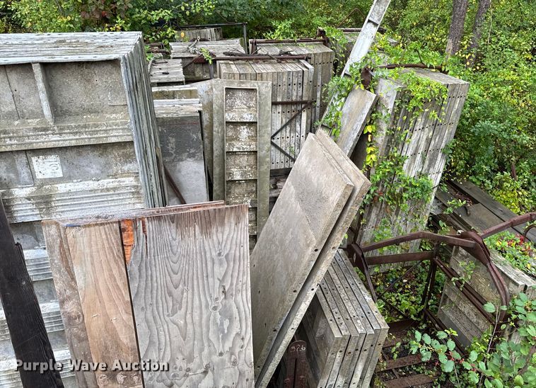 image for item EV4068 Concrete equipment